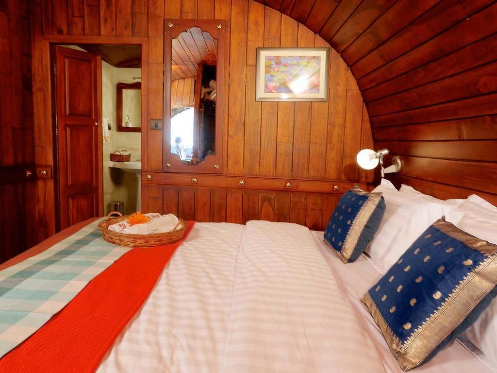 Soma House Boat 호텔 Alappuzha 객실 사진